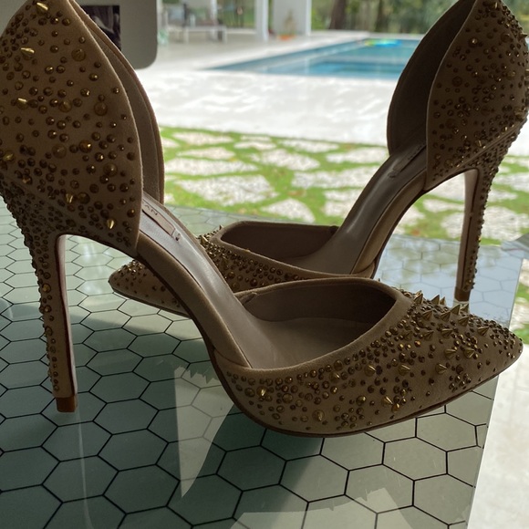 Zara: vamp shoe with studded heel - Picture 9 of 12